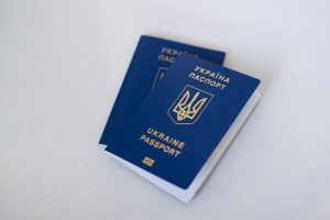 EB-1A Extraordinary Ability Visa 2026: Complete Guide — 10 Criteria, Evidence & Self-Petition